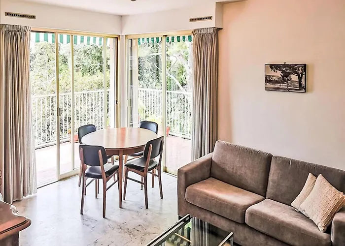 Les Jardins De L'ermitage By Interhome Apartment *