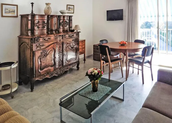 Apartment Les Jardins De L'ermitage By Interhome *